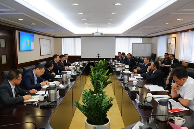 張學(xué)武董事長(zhǎng)會(huì)見(jiàn)雲(yún)南省政府副省長(zhǎng)陳舜一行（圖）